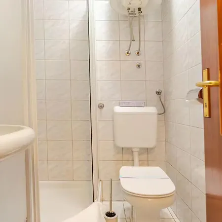 Appartement Misho With Terrace
