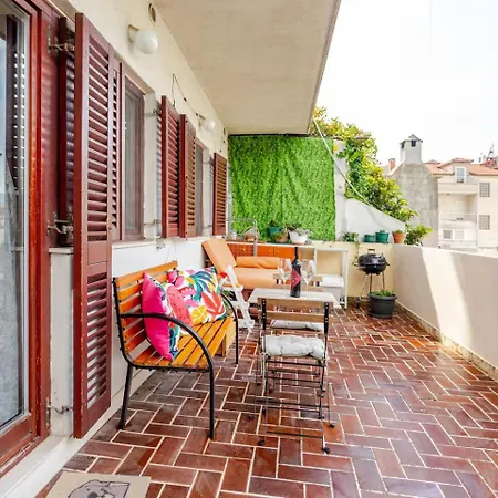 Misho With Terrace *